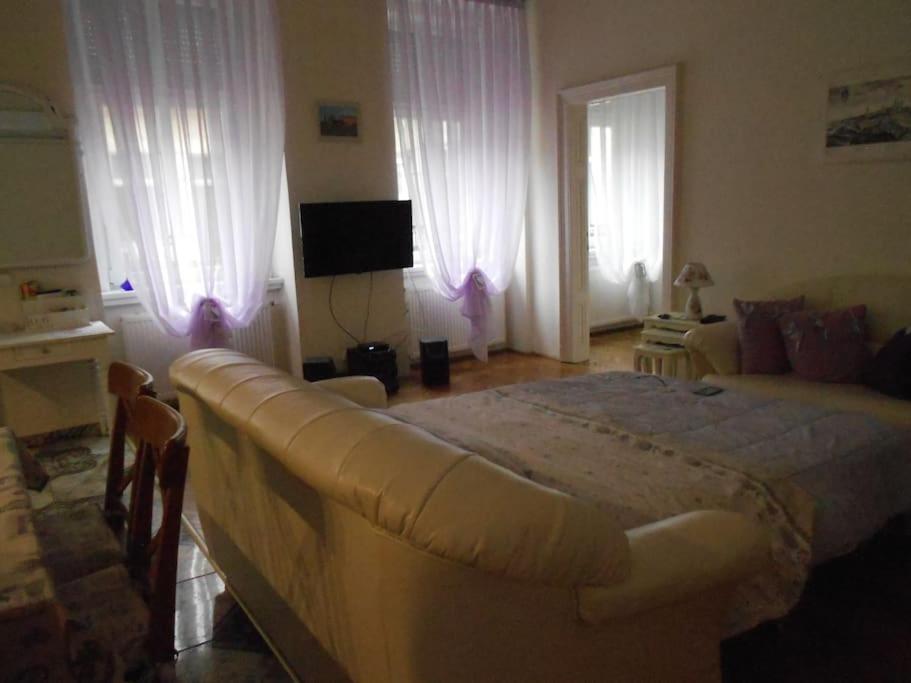 Panorama Apartment บูดาเปสต์ ภายนอก รูปภาพ